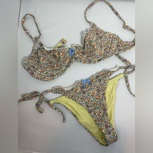 B. Swim Floral Bikini Medium Top Small Bottom